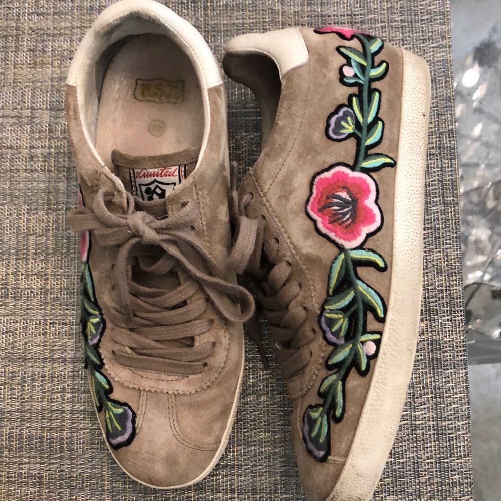 ASH :  High quality sneakers